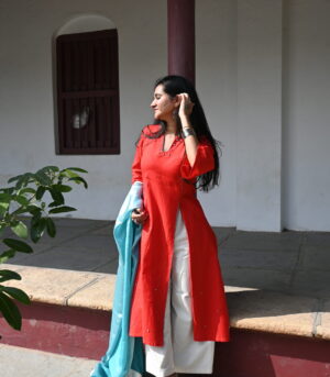Moती Kurta Set ( kurti + plazo + Duppata )